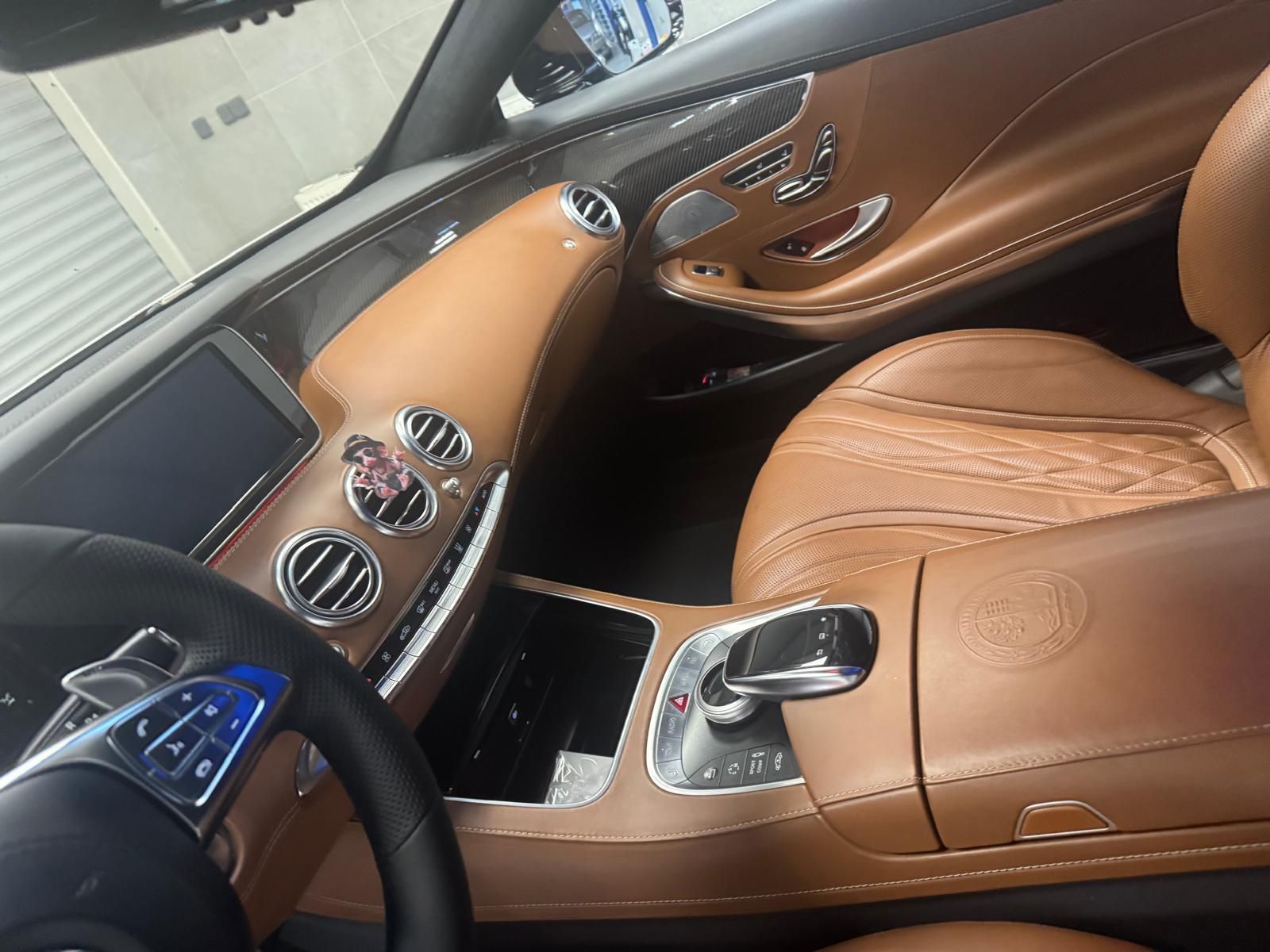 Mercedes-Benz Třídy S, S63AMG coupe MATT TOP STAV - fotka 5