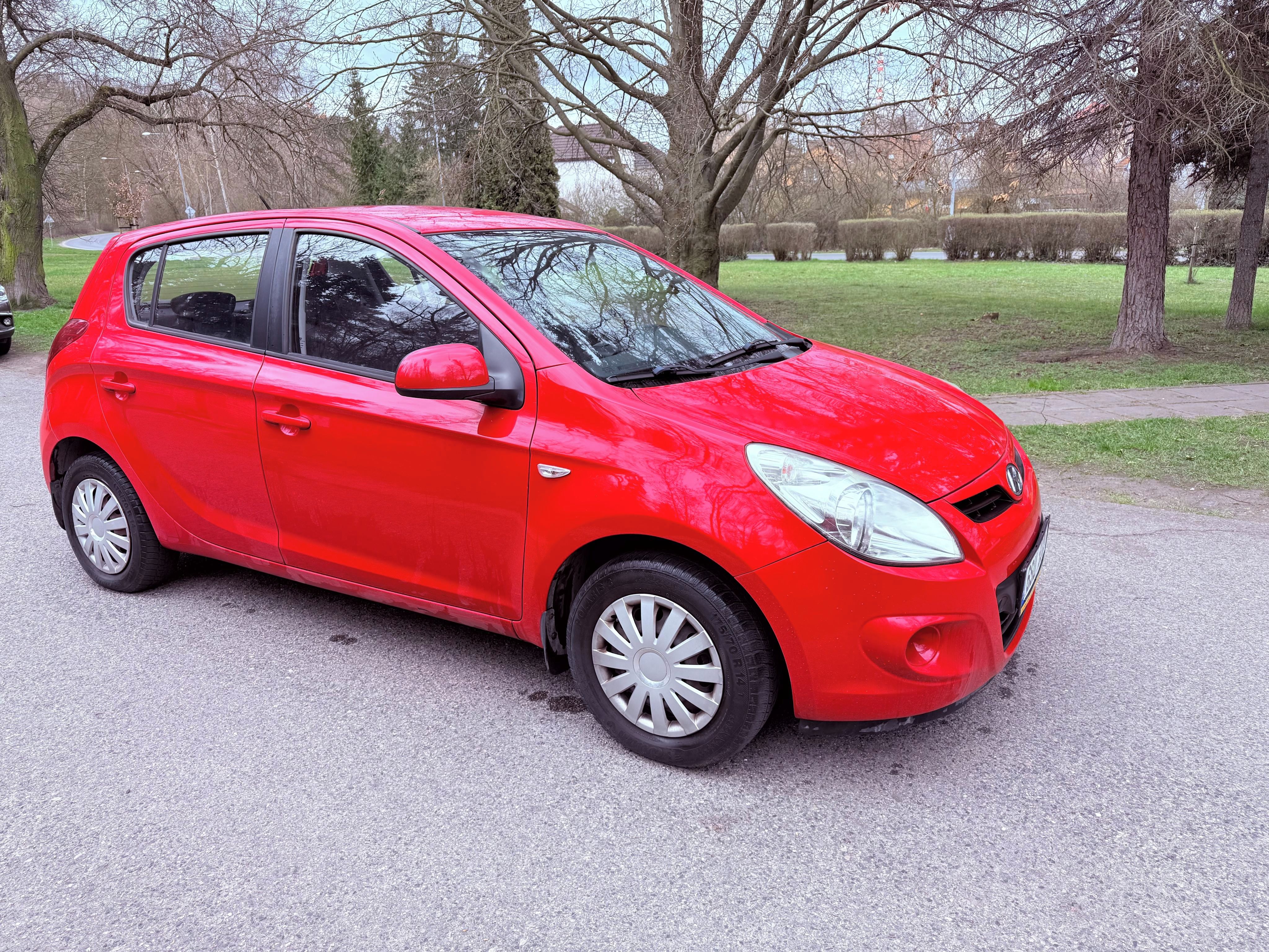 Hyundai i20, 1.2i 2010 - fotka 2