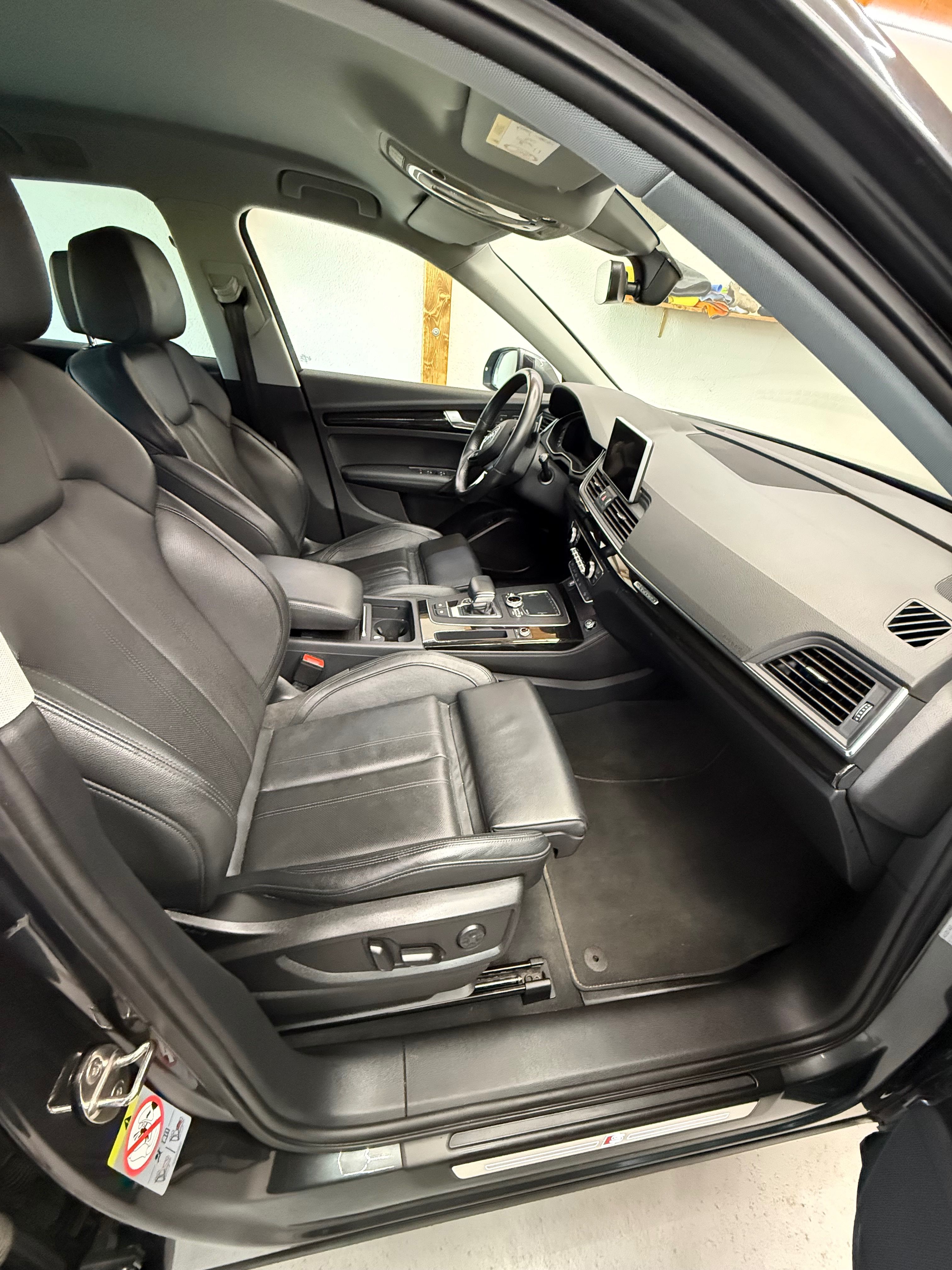 Audi Q5 - fotka 5