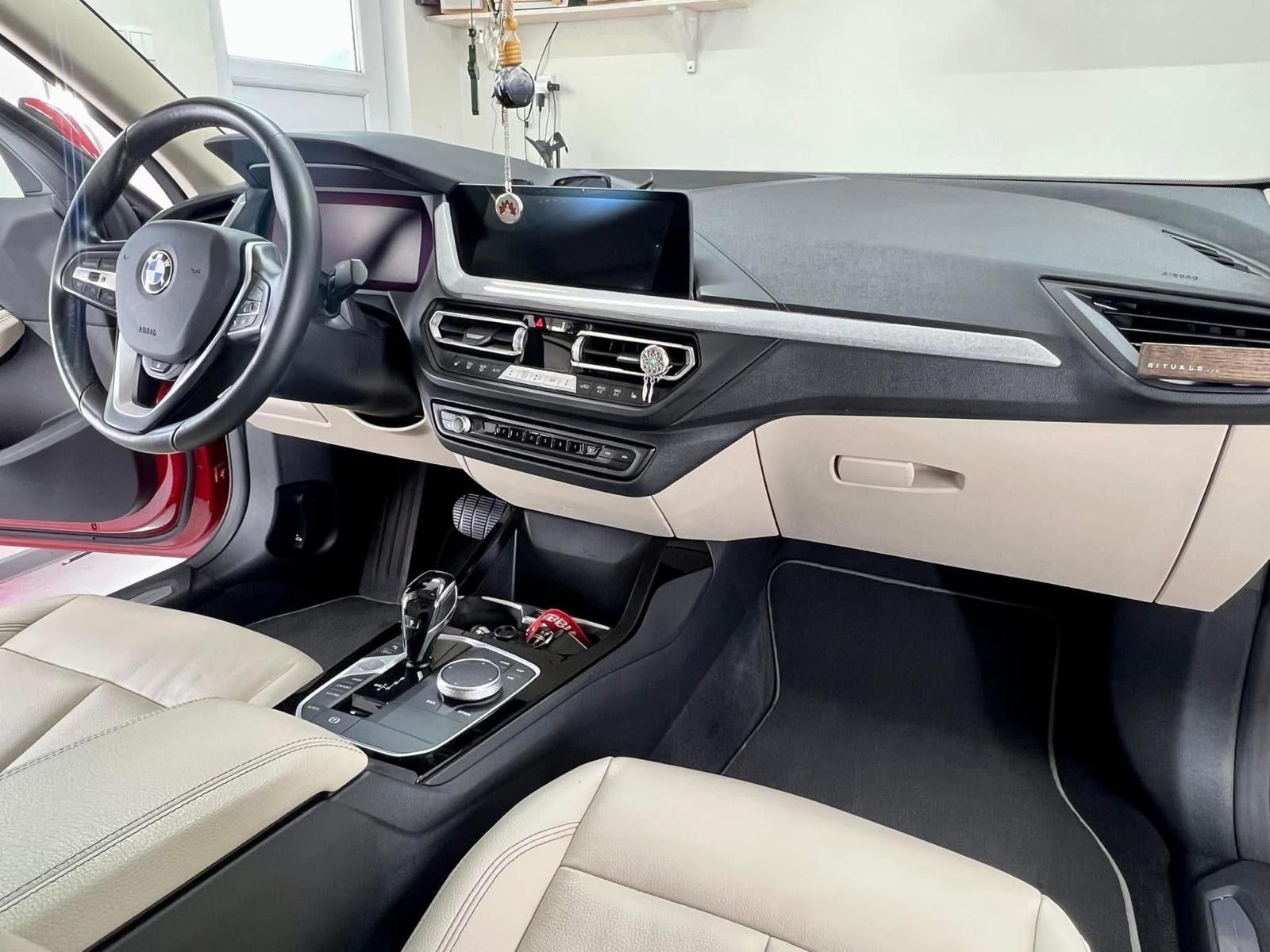 BMW Řada 2, BMW 218i Servisováno TOP STAV - fotka 4