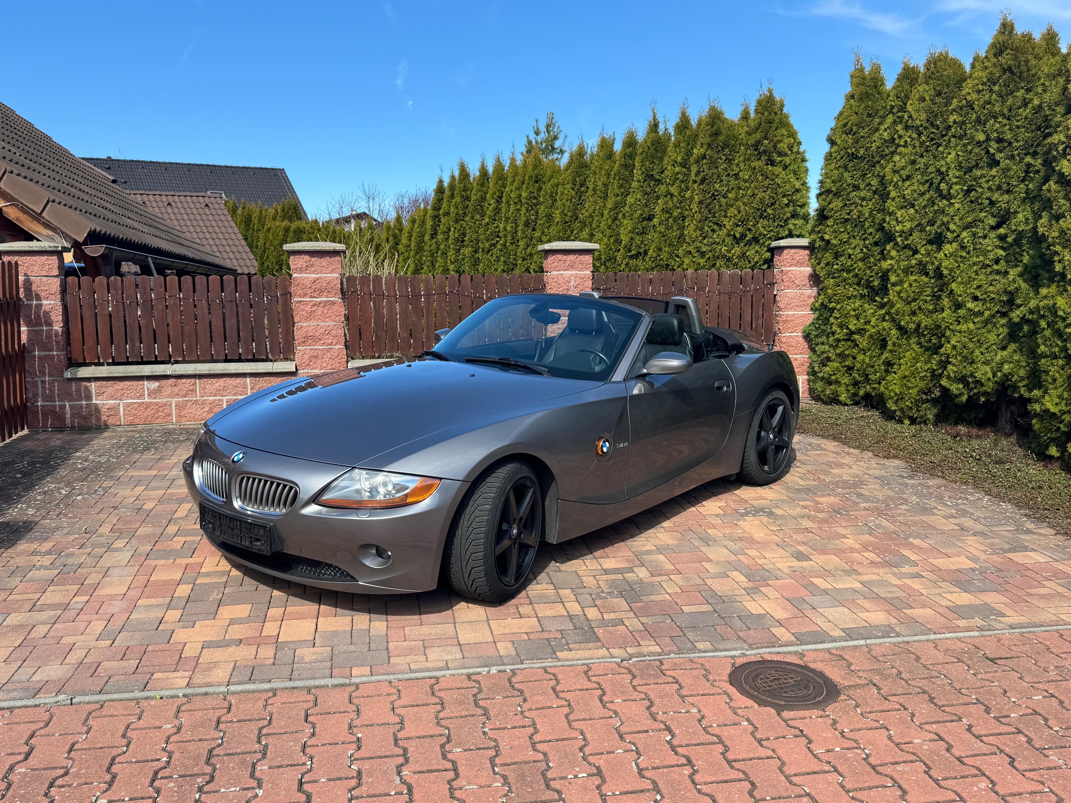 BMW Z4, 3.0i (170kw) manuál, dovoz DE - fotka 4