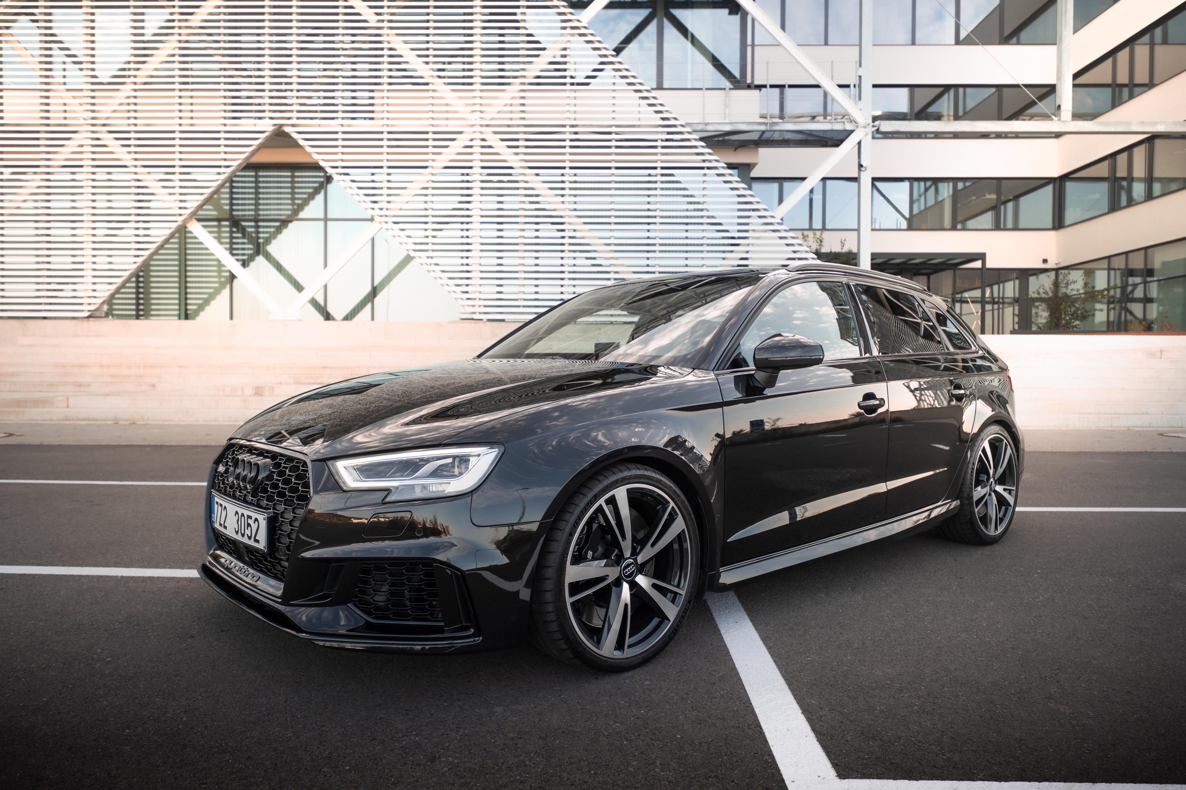 Audi RS3, Sportback, Pano, Virtual - fotka 3