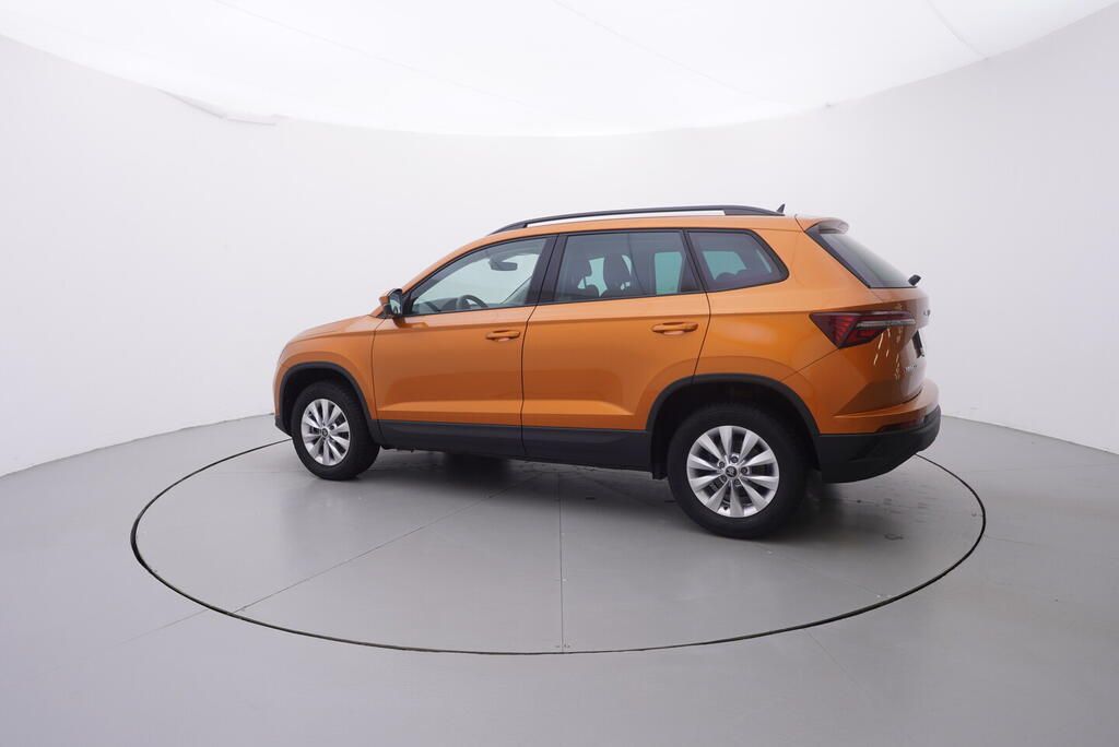 Škoda Karoq, Selection 2.0 TDI 85 kW - fotka 3