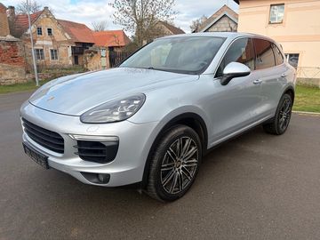 Porsche Cayenne r.v. 2017 958