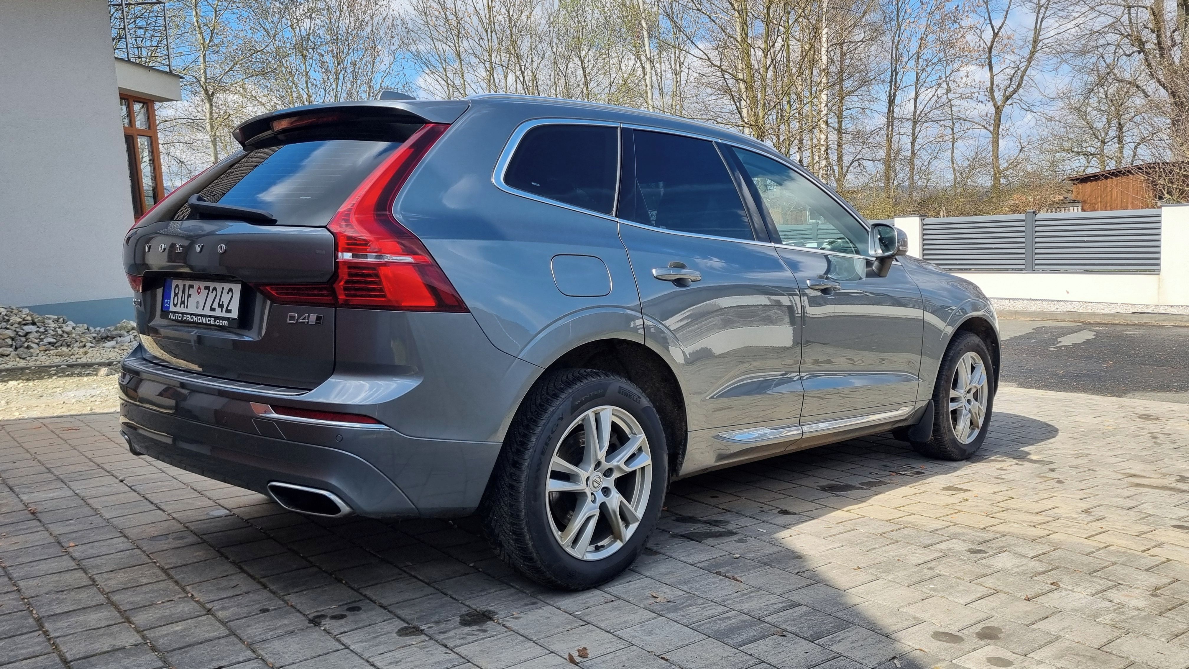 Volvo XC60, INSCRIP9TION 4X4 - fotka 4