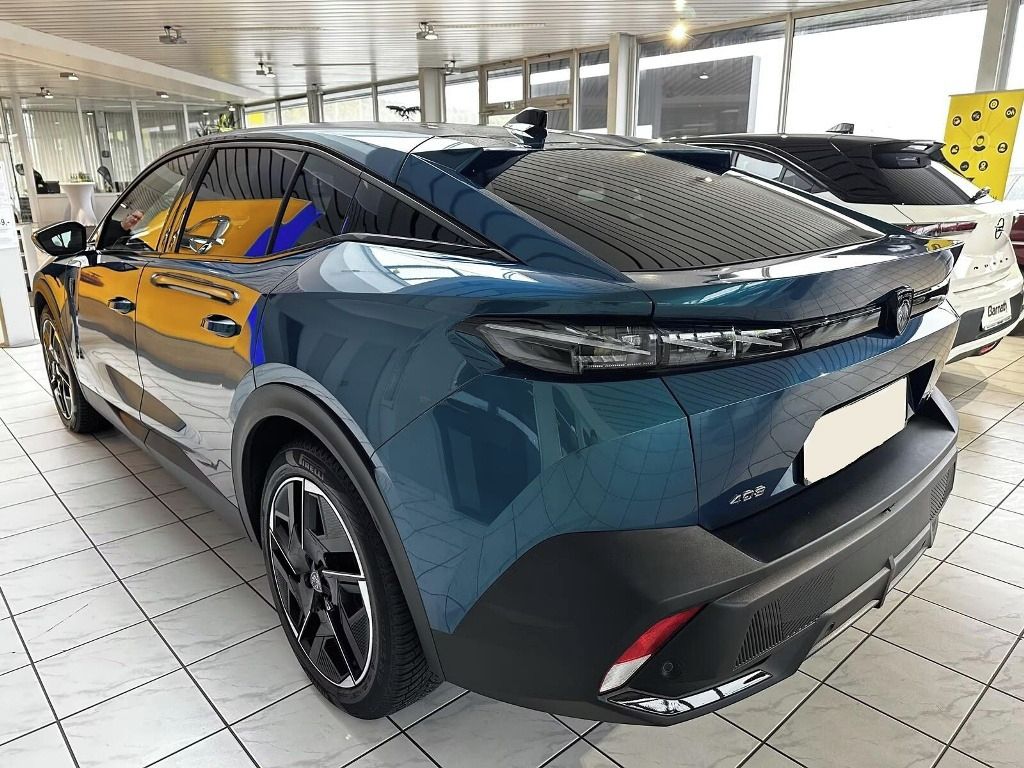 Peugeot 408, 1.2 GT Hybrid 136*Kůže*Navi* - fotka 2