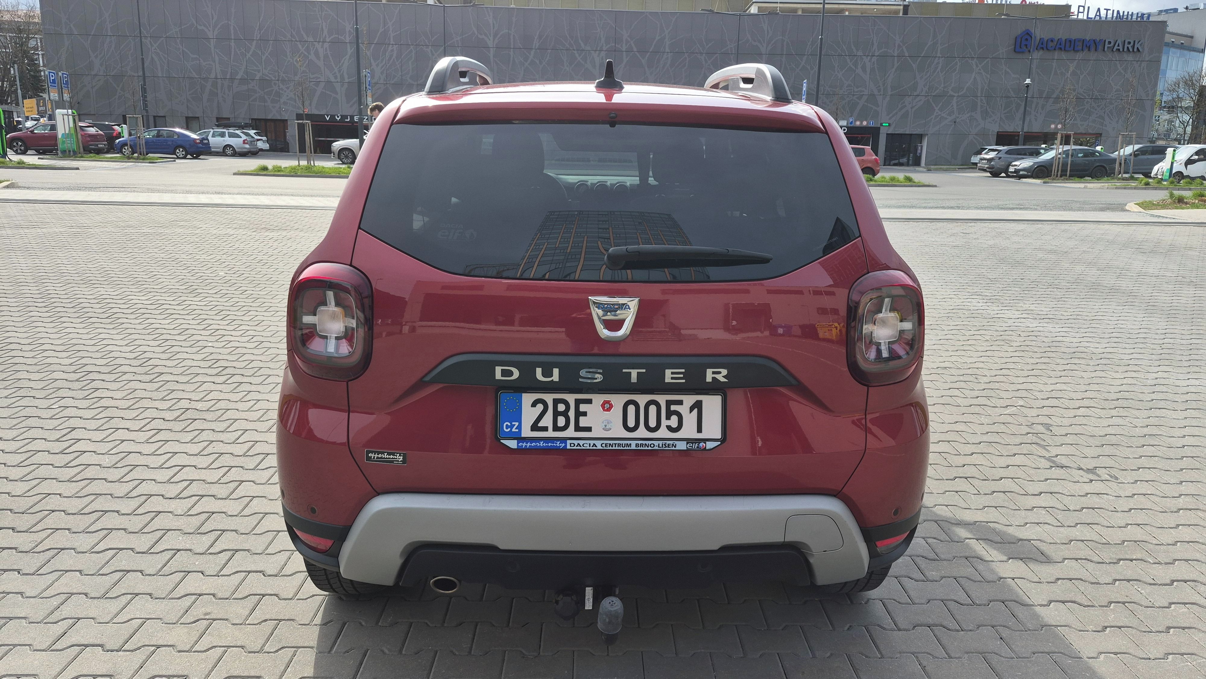 Dacia Duster, 1.3TCe,110 kW,DPH,1.maj,s.knih - fotka 6