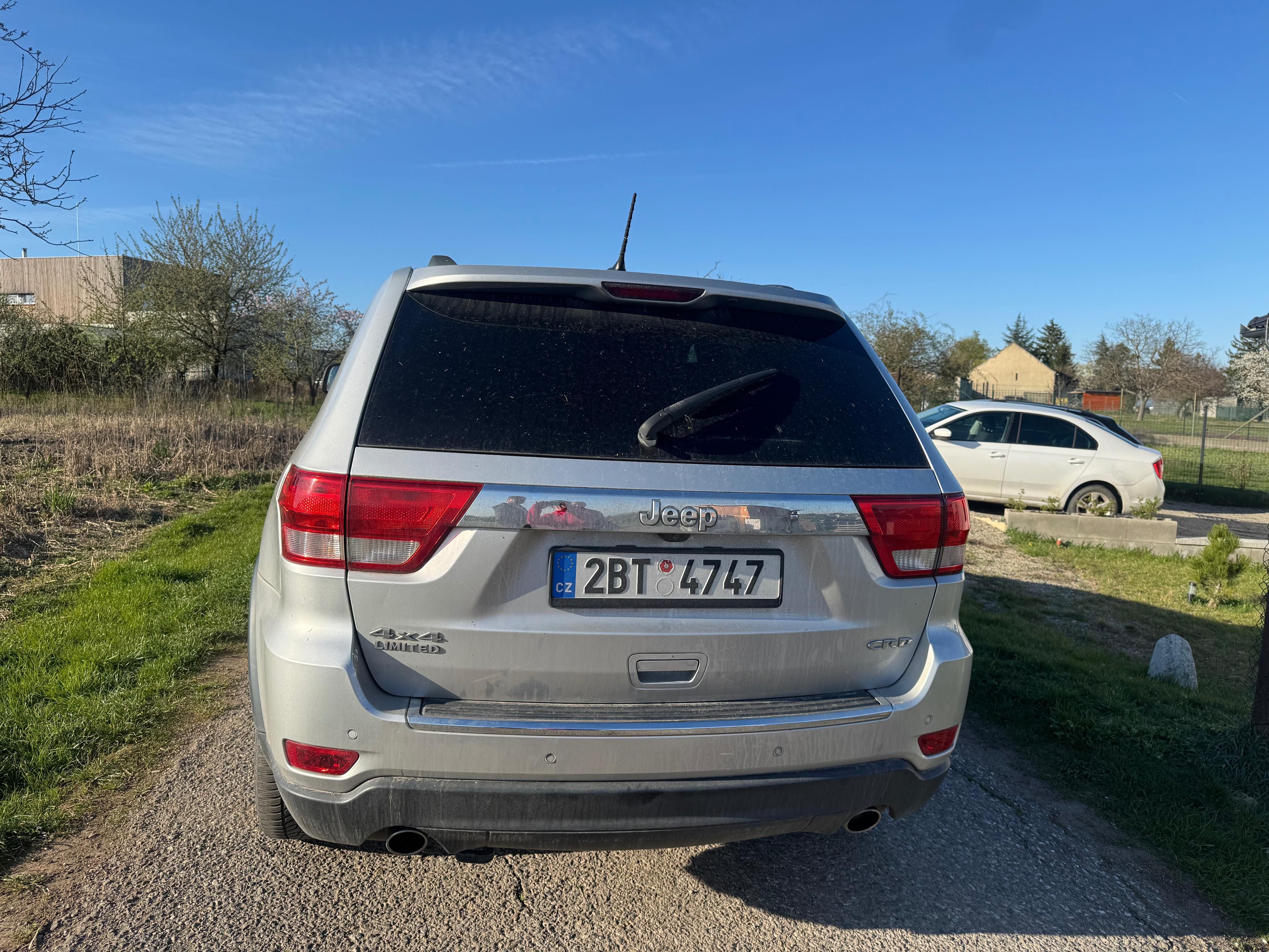 Jeep Grand Cherokee, Jeep  3.0 KŮŽE AUTOMAT4x4 - fotka 3