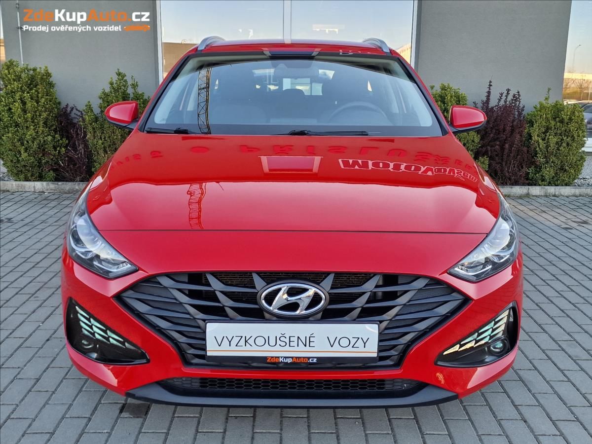Hyundai i30, 1.0 T-GDI StartPlus,ČR,1.Maj. - fotka 4