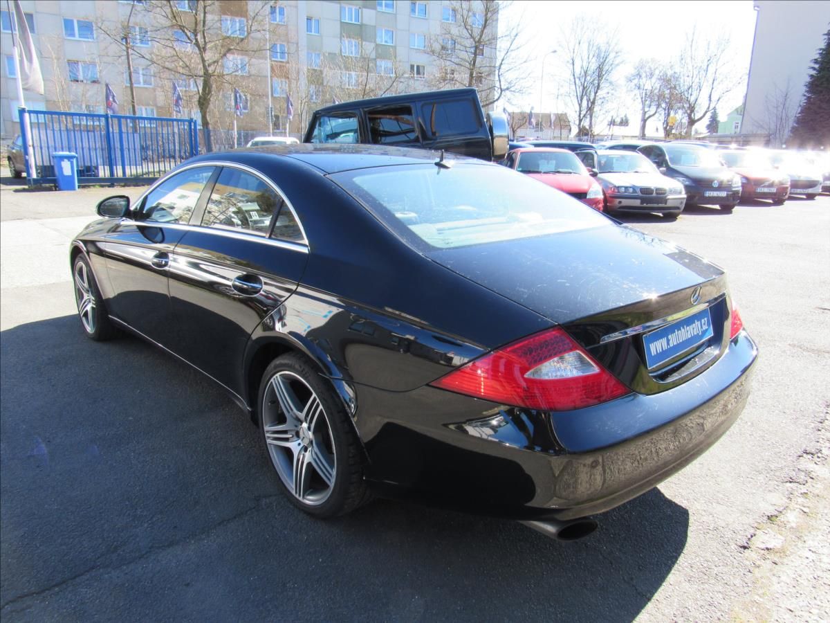 Mercedes-Benz CLS, 3,0 320 CDi 7-GR-Tronic Elegan - fotka 4