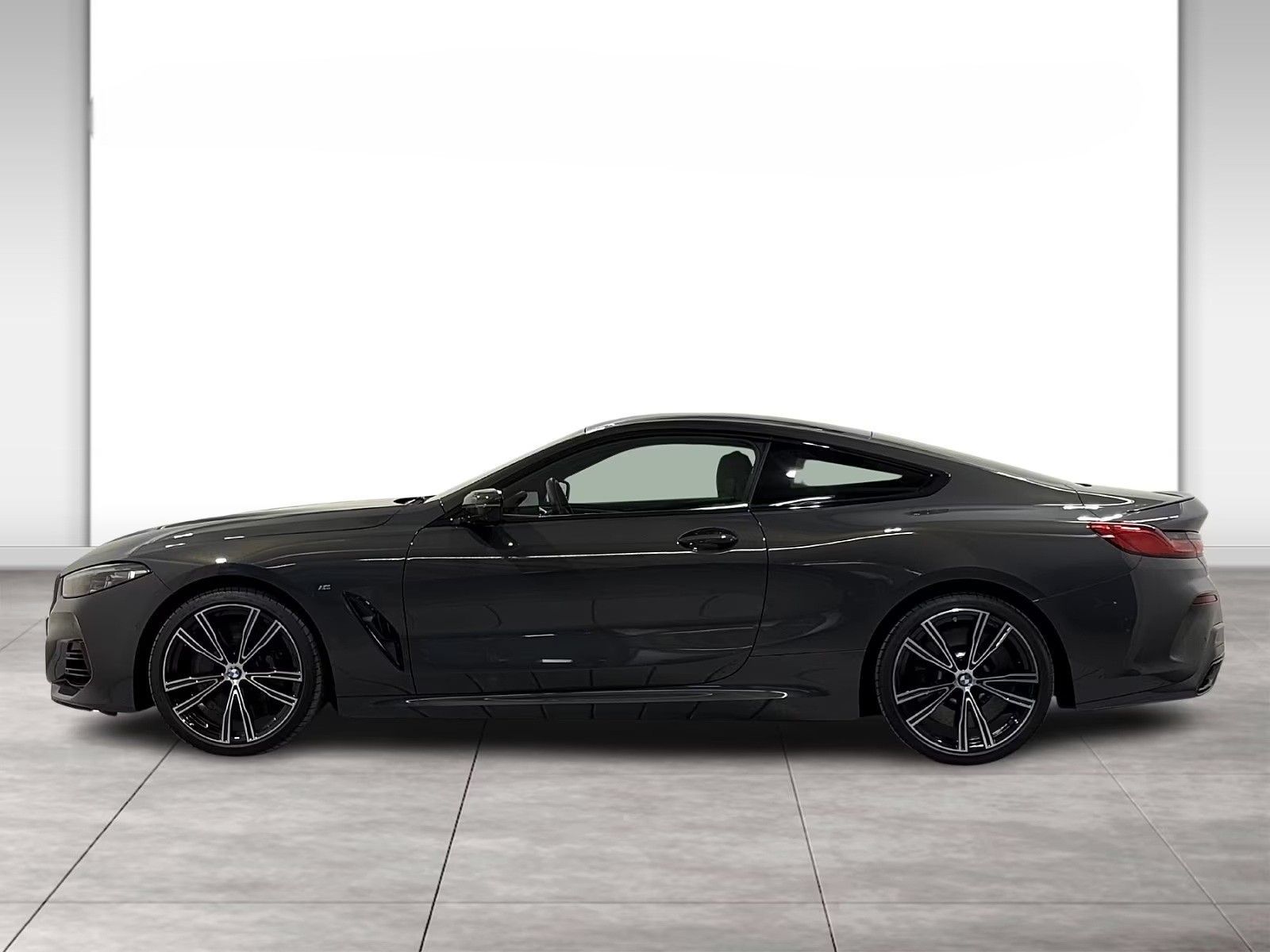BMW Řada 8, M850i xDrive Coupé 08/2025 TOP - fotka 3