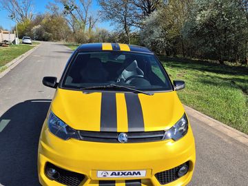 Aixam GTO 2015  žlutá top stav