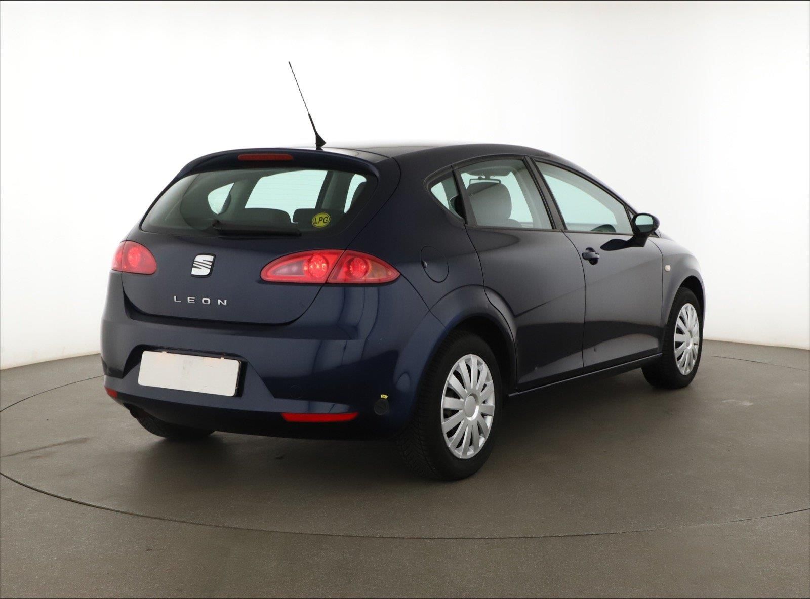 Seat Leon, 1.6, LPG, po STK - fotka 5