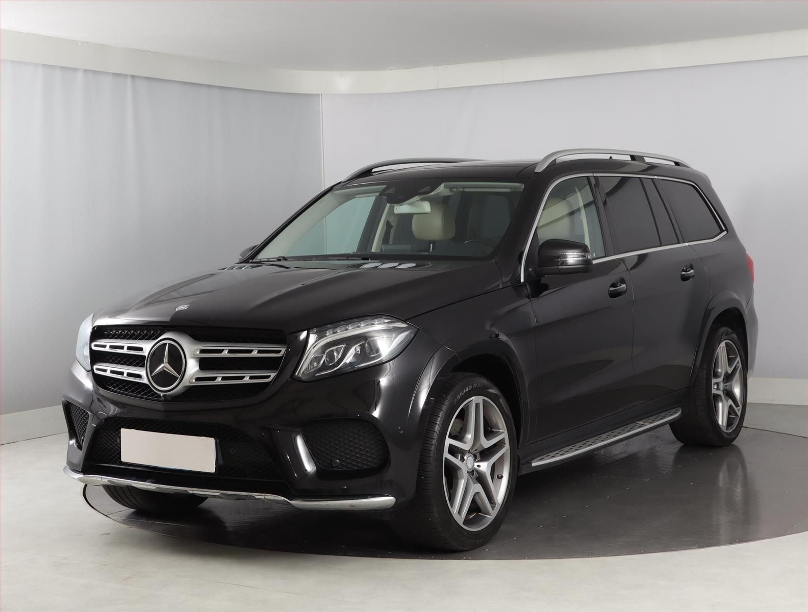 Mercedes-Benz GLS, 500 4MATIC, 4X4, Automat - fotka 2