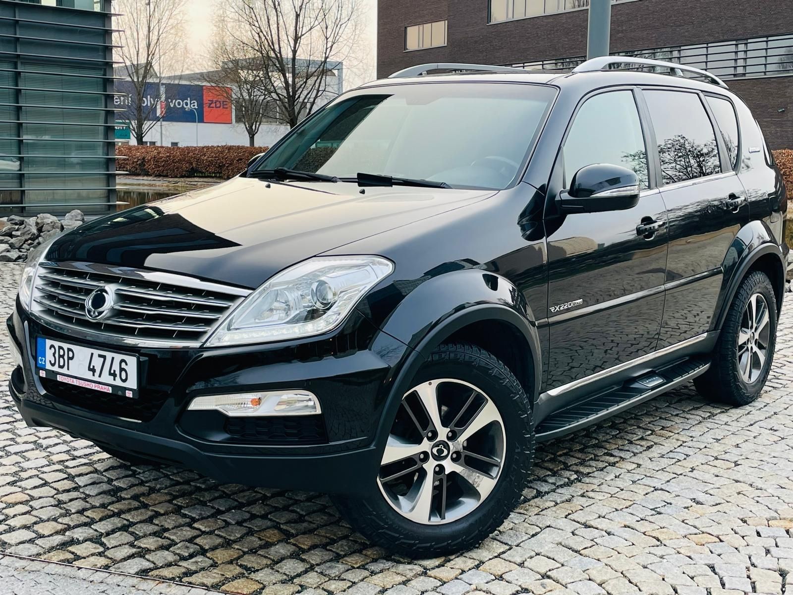 SsangYong Rexton, 2.2TD 4x4 AUT KAM 7MÍST TAŽNÉ - fotka 2