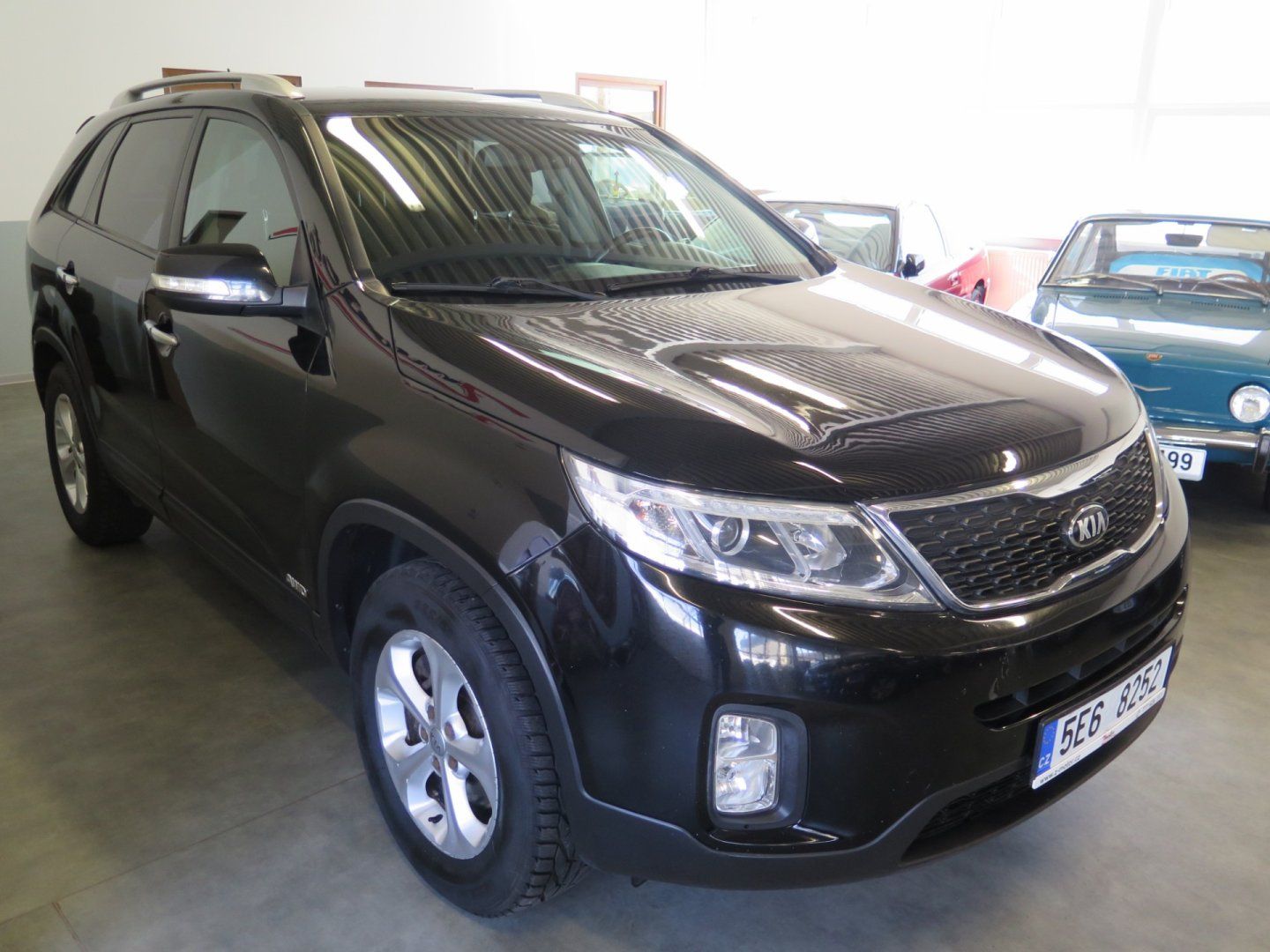 Kia Sorento, 2.2CRDi,4x4,kamera,tažné - fotka 5