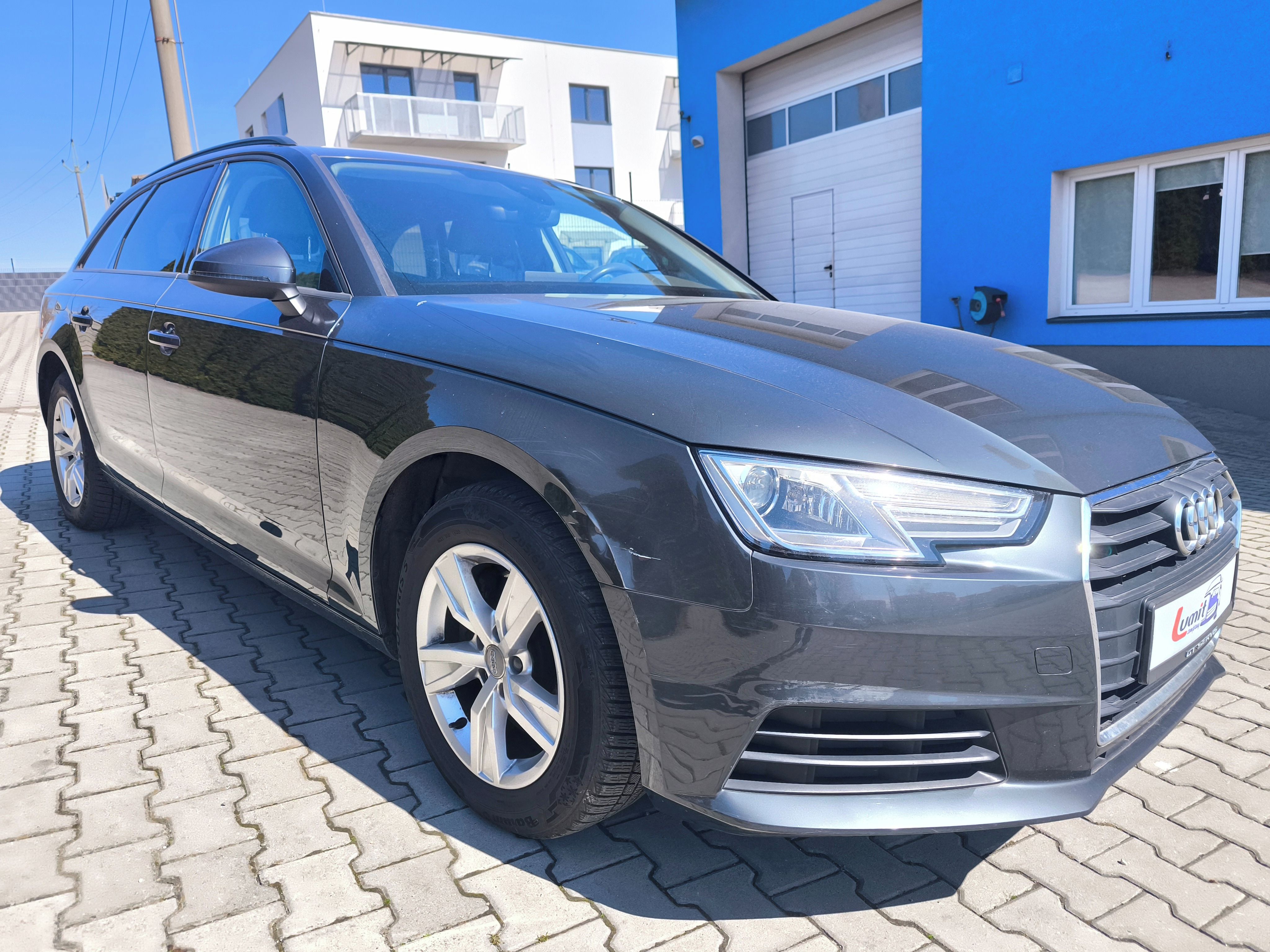 Audi A4 Avant, 2.0 TDi - fotka 3