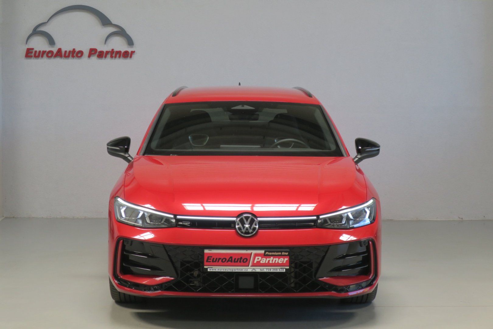 Volkswagen Passat Variant, R-Line 2,0TDI 142kW 4M Nez.Top - fotka 6