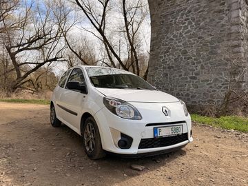 1,5 DCi 55 kw.Yahoo Edition.