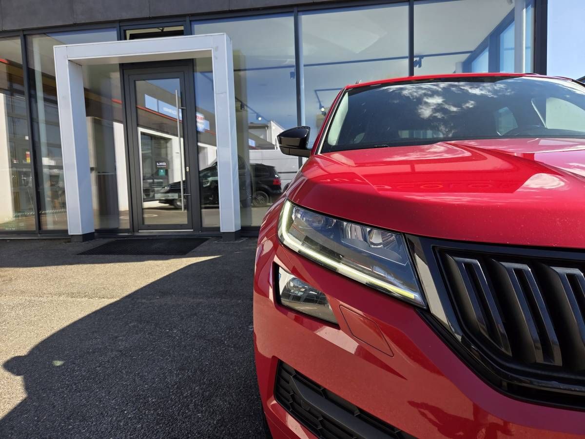 Škoda Kodiaq, 2.0 TDI DSG 4x4 Sportline 7mís - fotka 5