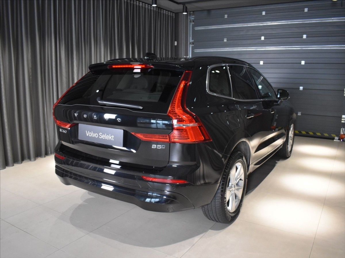 Volvo XC60, 2,0 B5 AWD CORE BLIS,Bezklíč - fotka 5
