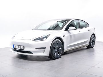 Long Range AWD Tažné