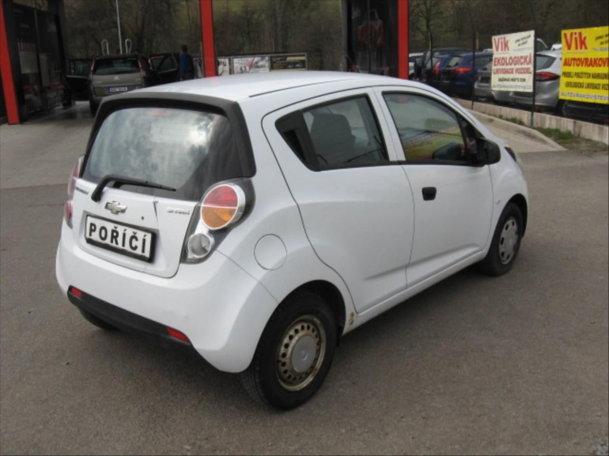 Chevrolet Spark, 1,0 - fotka 6