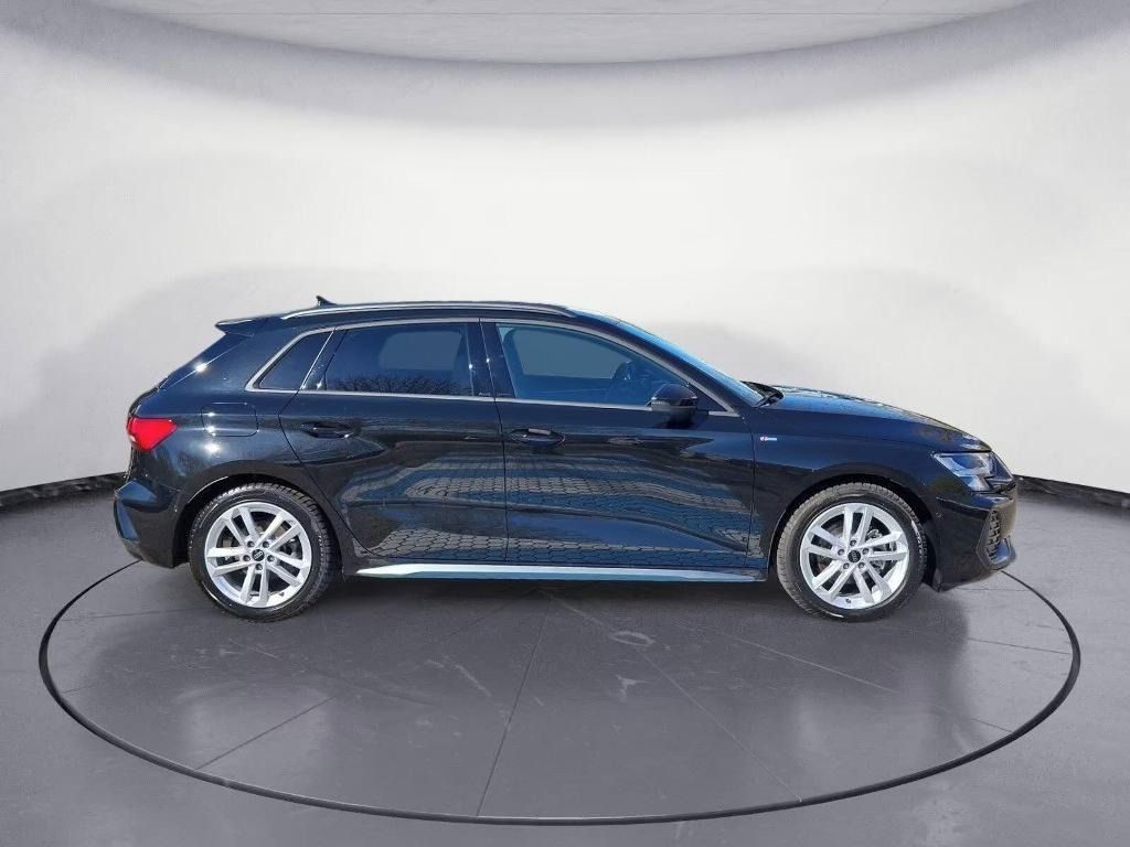 Audi A3, Sportback 35 TFSI S tronic - fotka 6