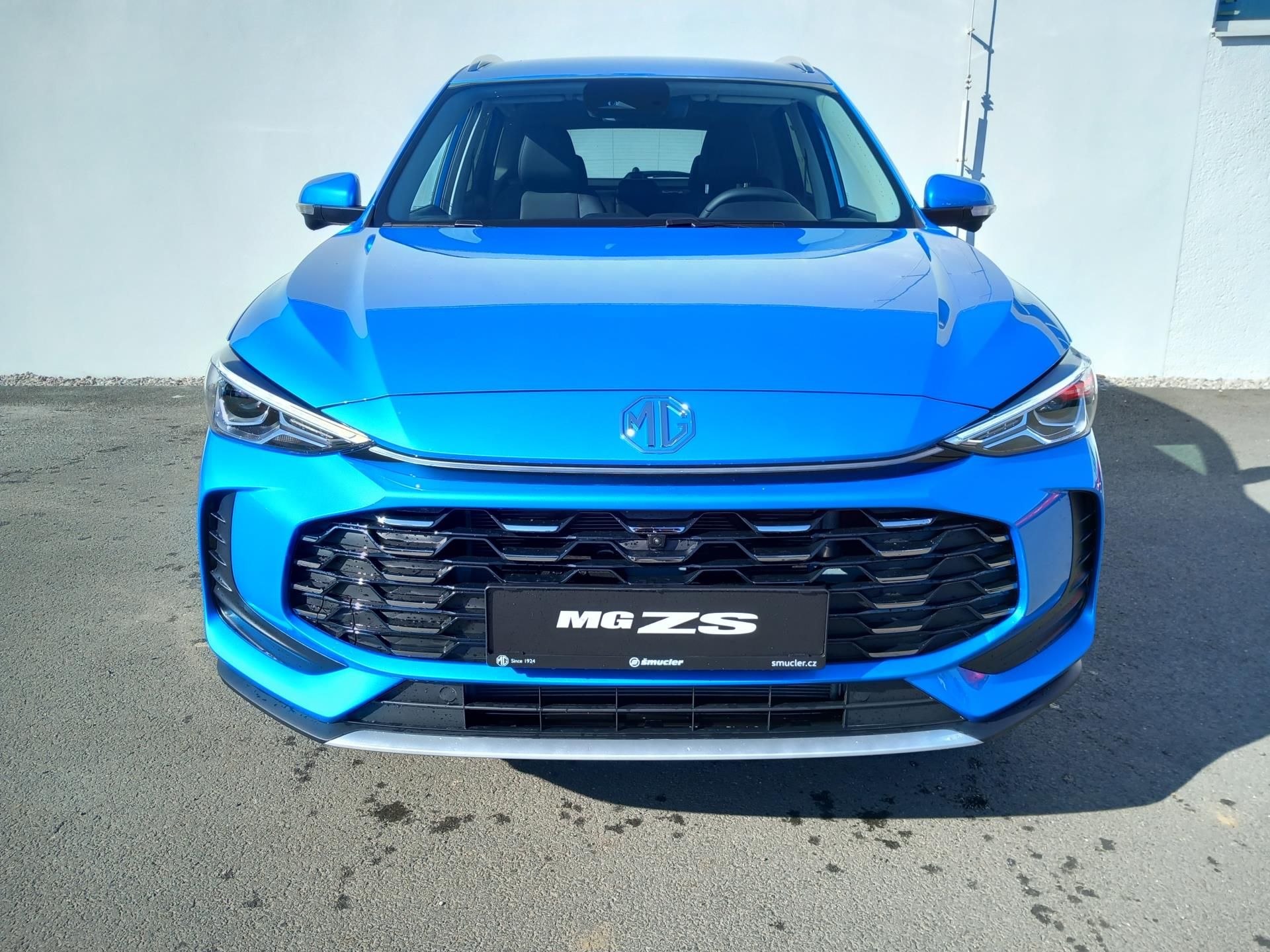 MG ZS, 1.5 Hybrid / 145 kW EXCLUSIVE - fotka 2
