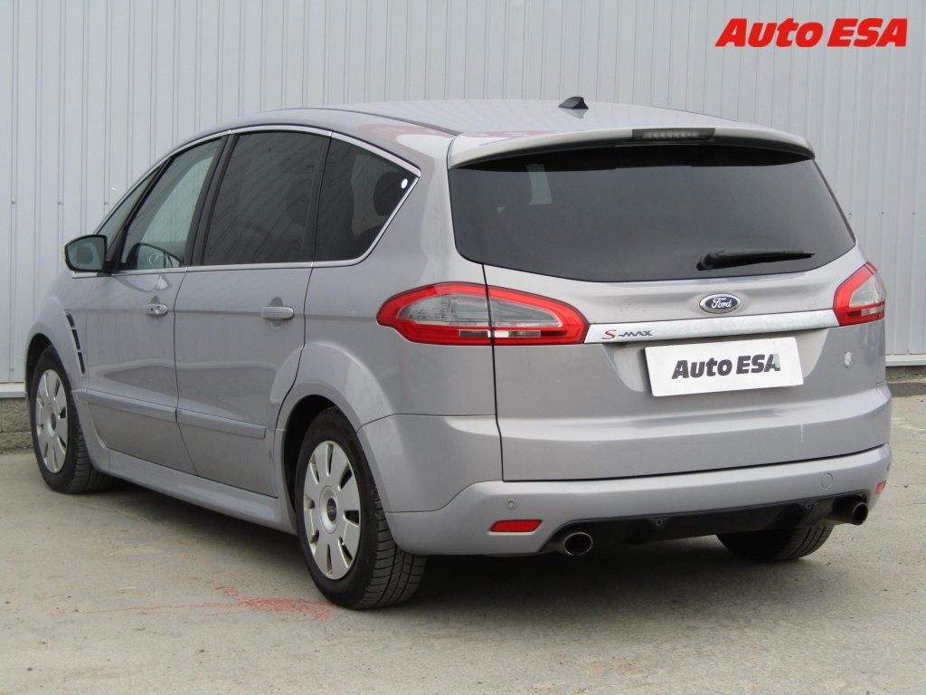 Ford S-MAX, 2.0 EB,ČR,Titanium,AT - fotka 6