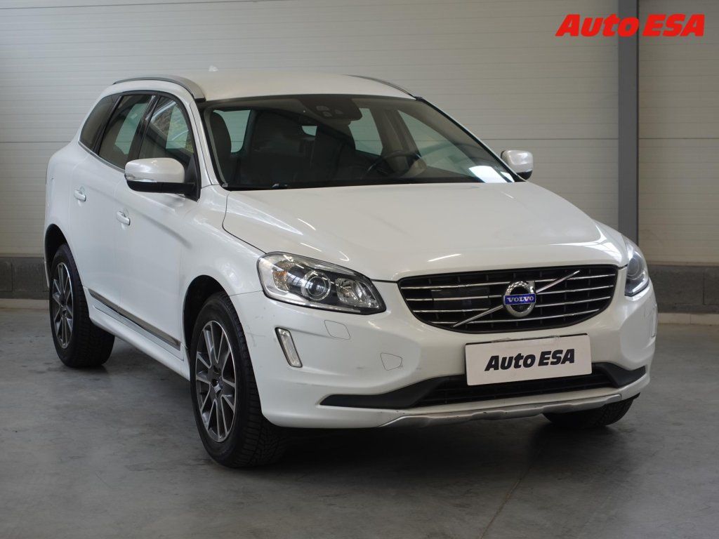 Volvo XC60, 2.4D5 AWD,ČR,Summum,AT