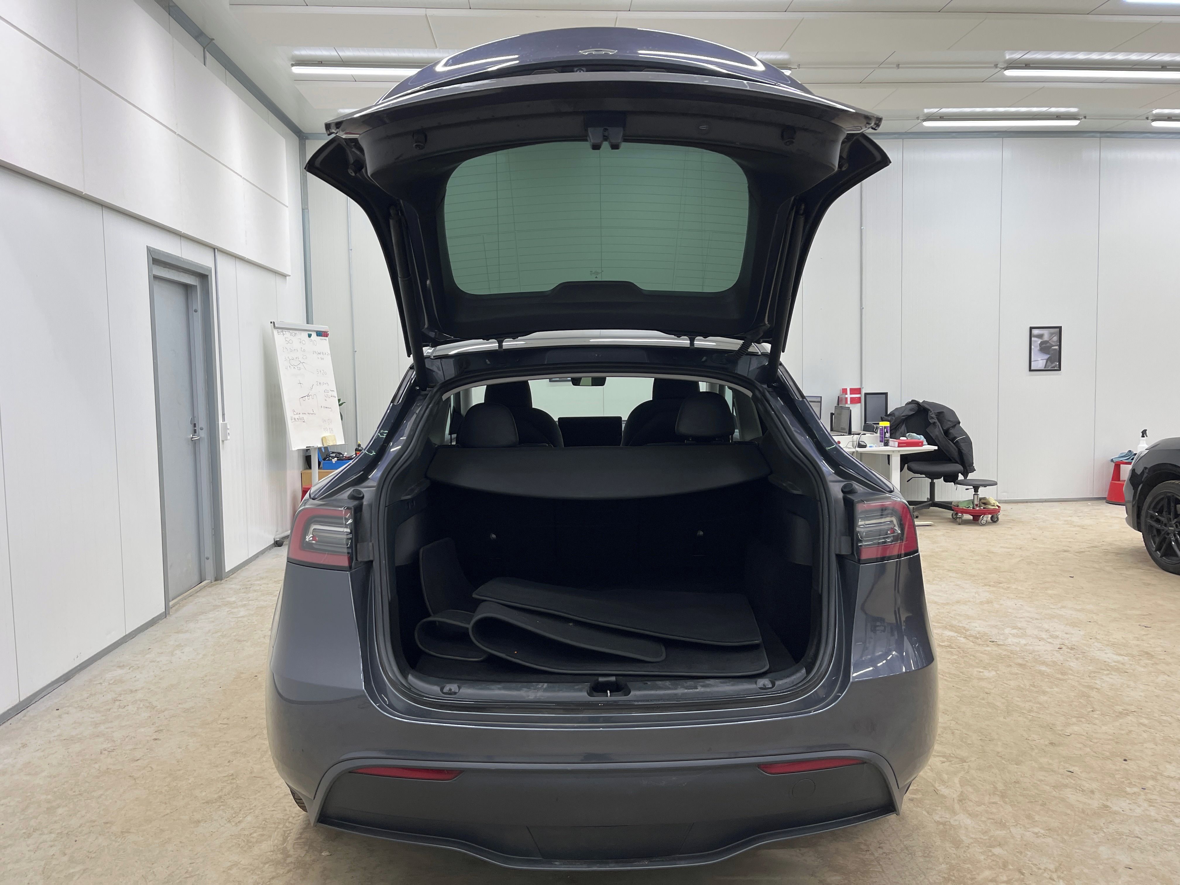 Tesla Model Y, Ryzen,LFP RWD,Záruka SoH 93% - fotka 5