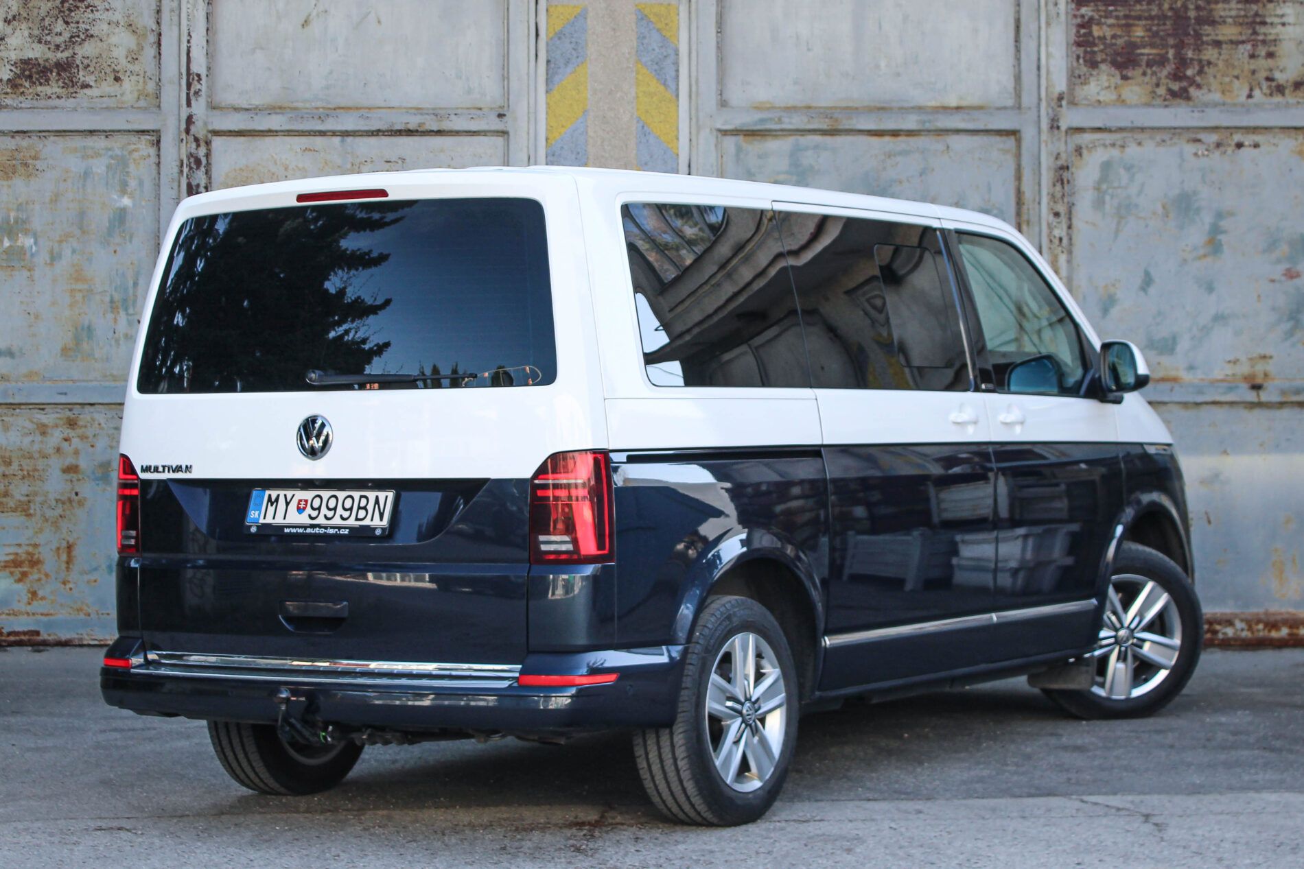 Volkswagen Multivan - fotka 5