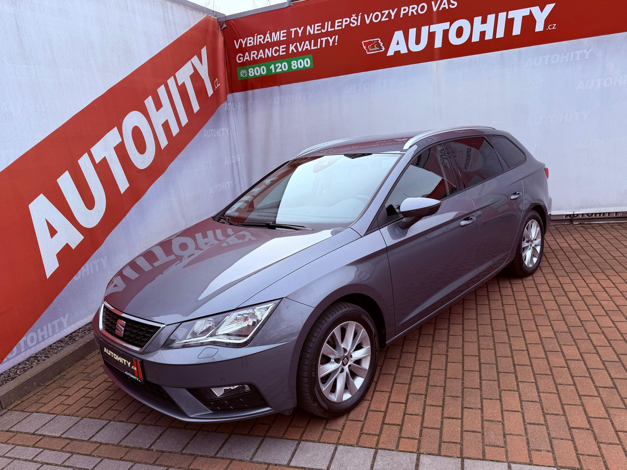 Seat Leon, 1.6 TDi DSG, Tažné, Navi
