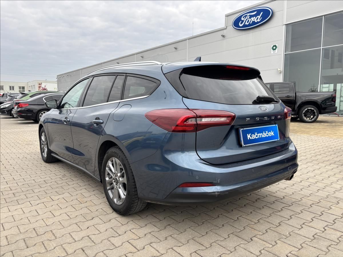 Ford Focus, 1,0 EcoBoost 114kW Titanium - fotka 3