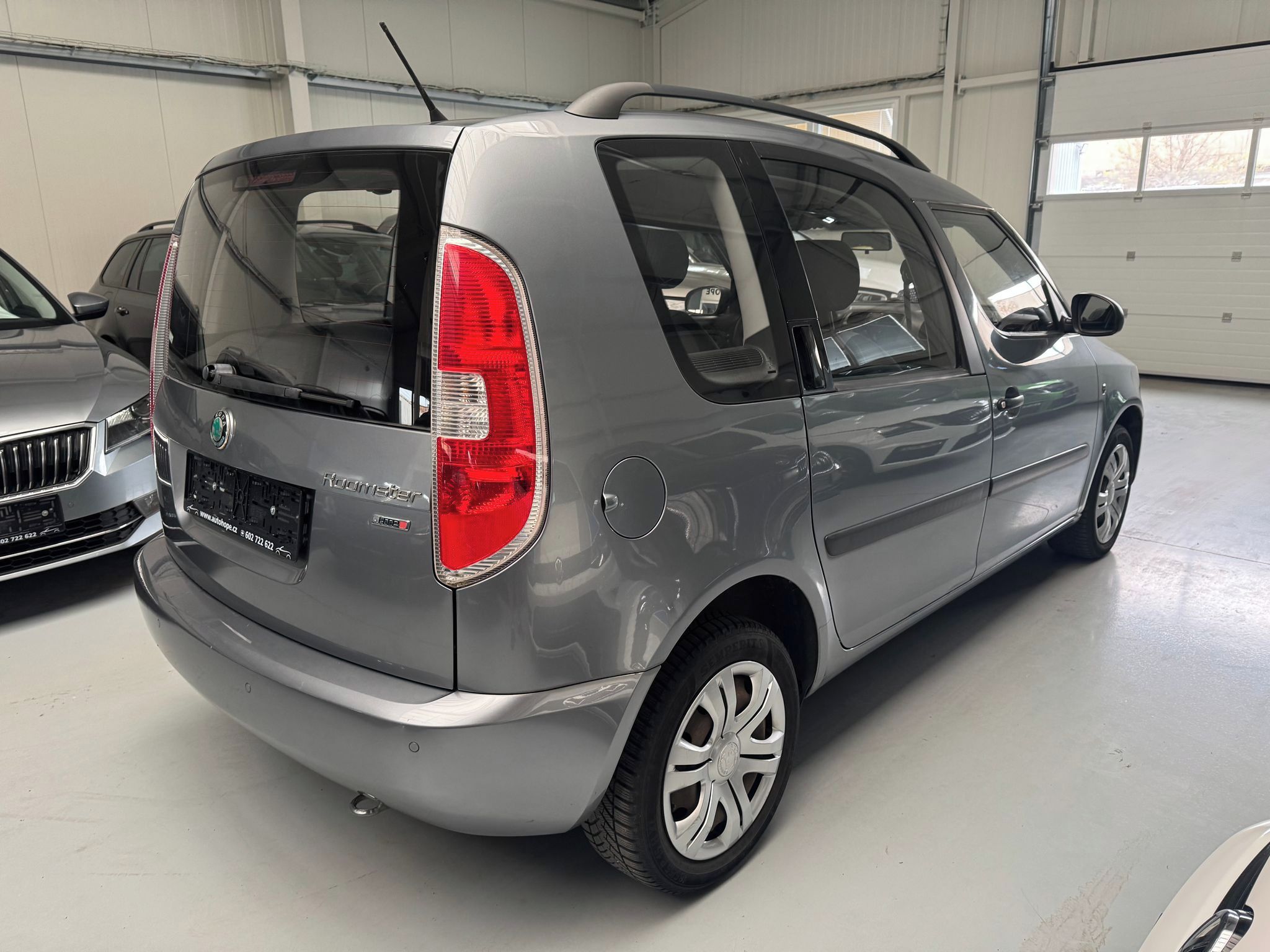 Škoda Roomster, 1.2 HTP Active - fotka 6