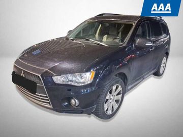 2.2 DI-D, 4X4, 7 míst, Navi