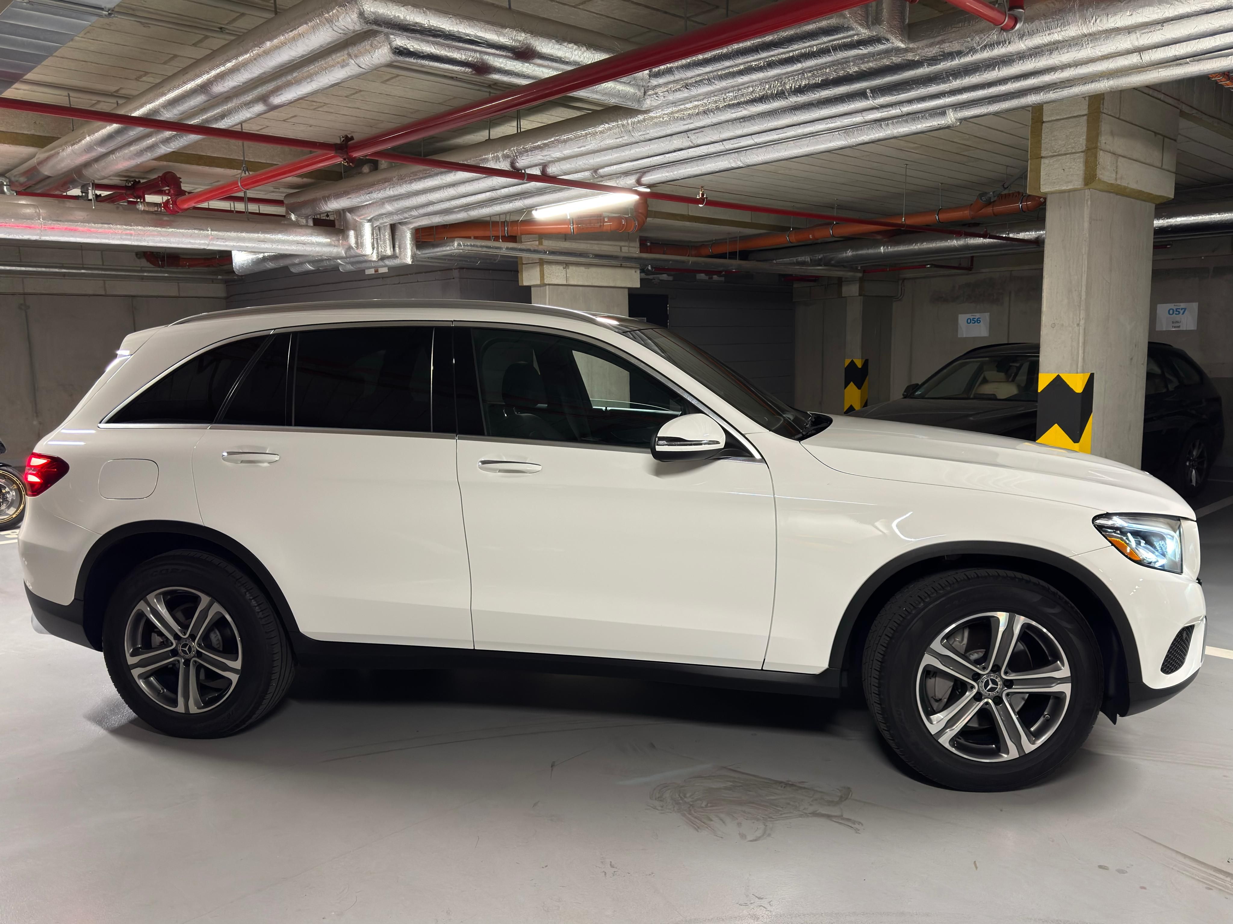 Mercedes-Benz GLC, 300 4MATIC, 1. majitel ČR - fotka 6