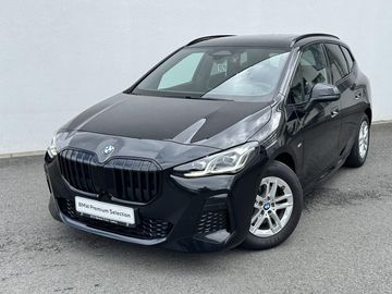 220i ActiveTourer Tažné Harman