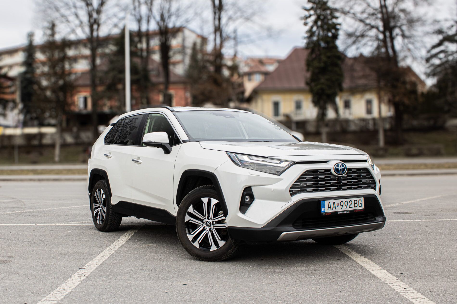 Toyota Rav4 - fotka 3