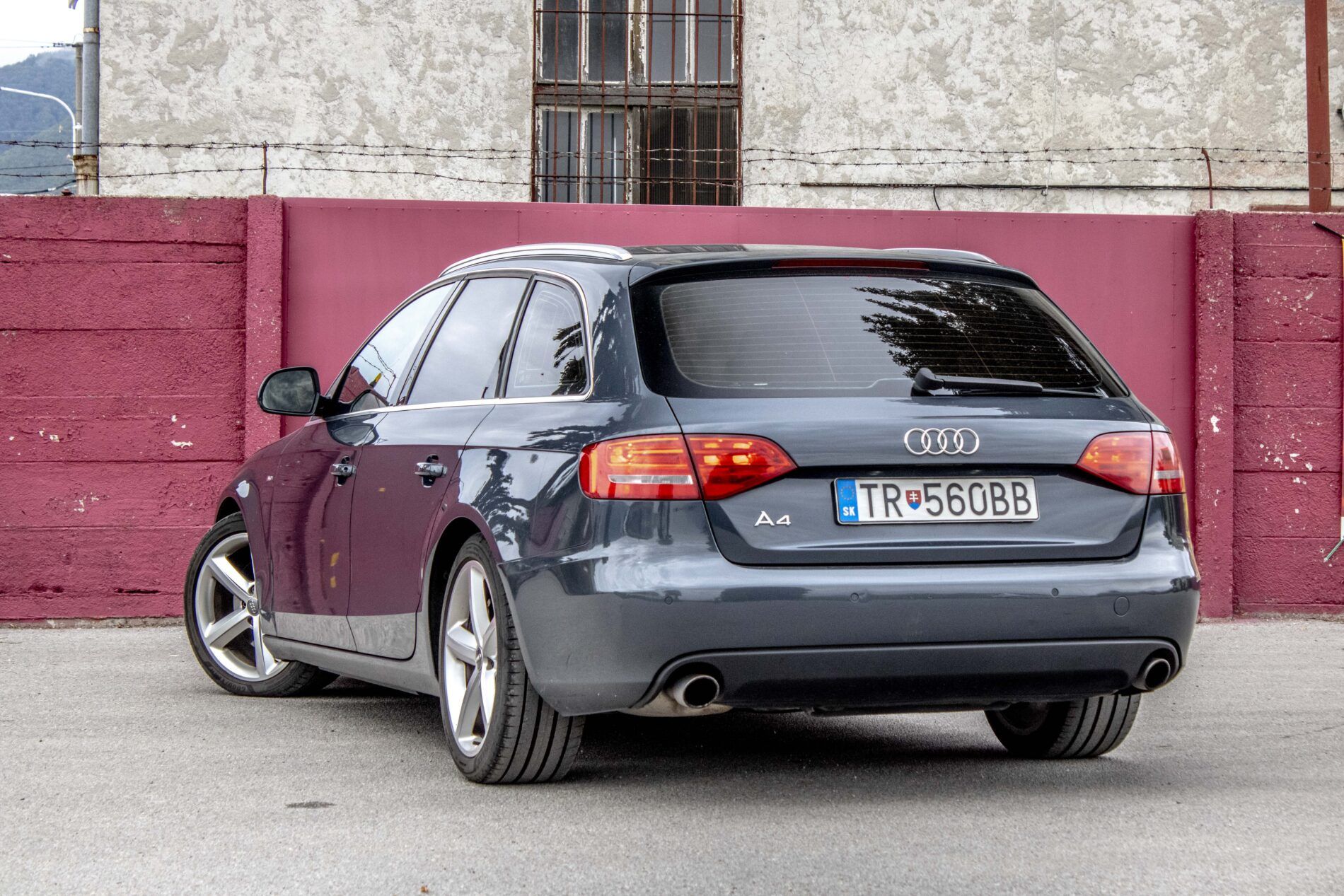 Audi A4 Avant - fotka 6