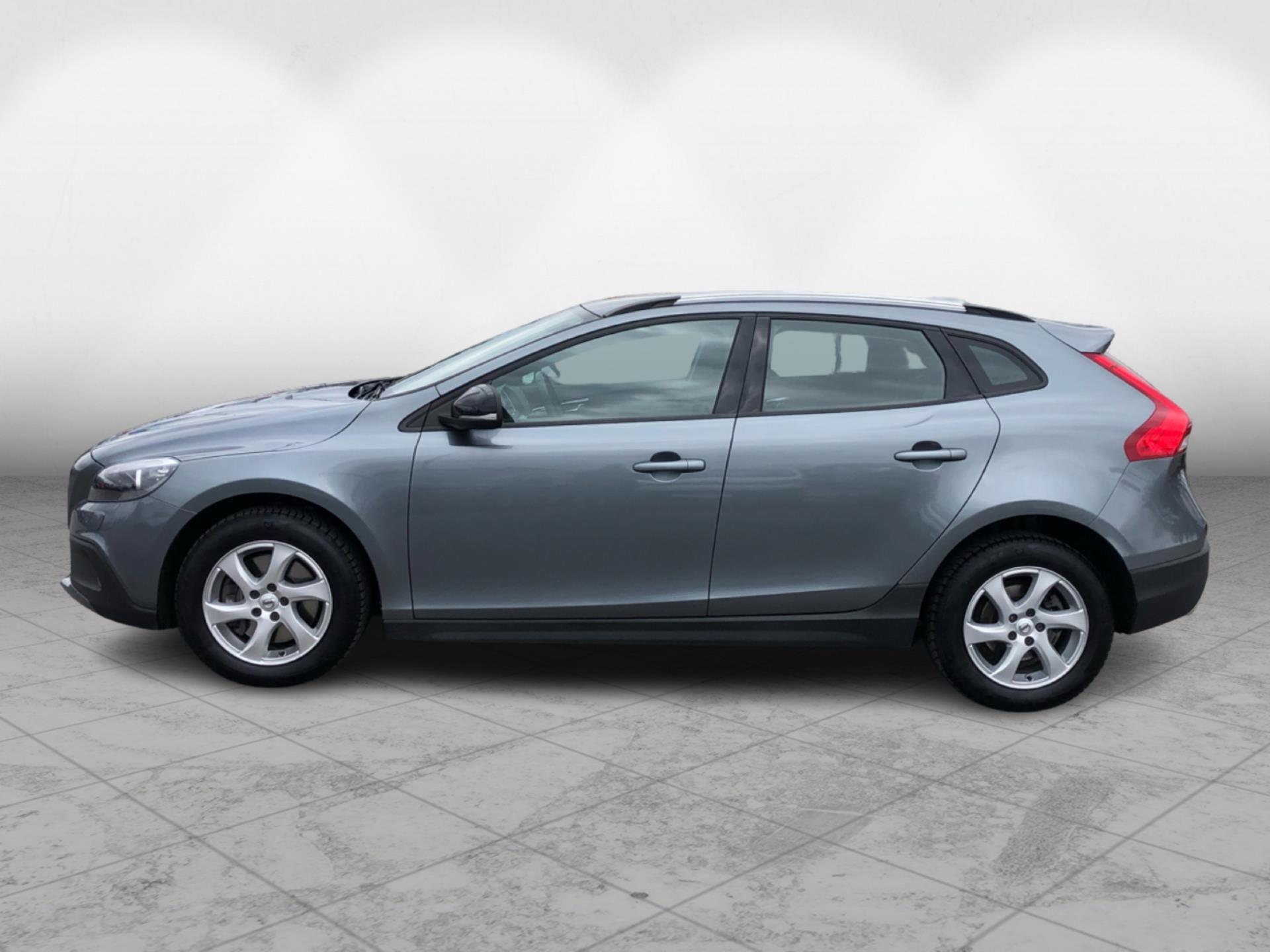 Volvo V40, D3 Cross Country - fotka 3