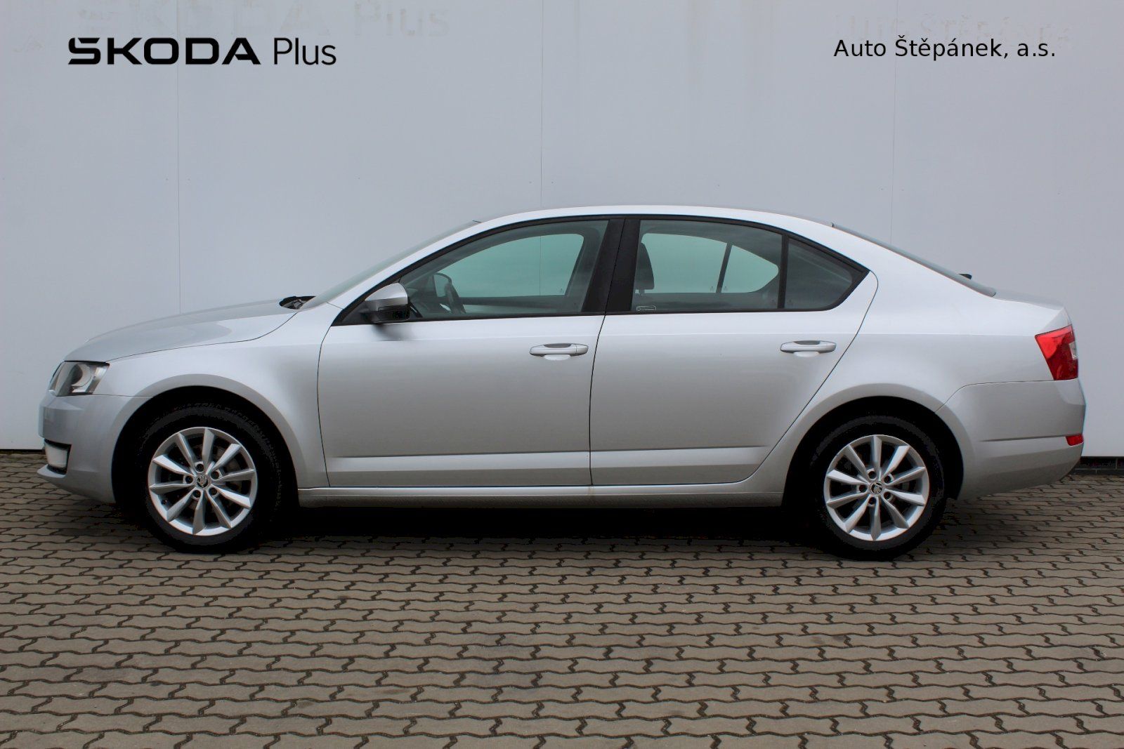 Škoda Octavia, Ambition PLUS 1.6 TDI 77kW - fotka 3