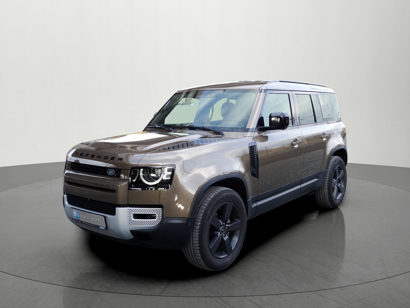 Land Rover Defender, 110 D300 221kW Black Packet ČR
