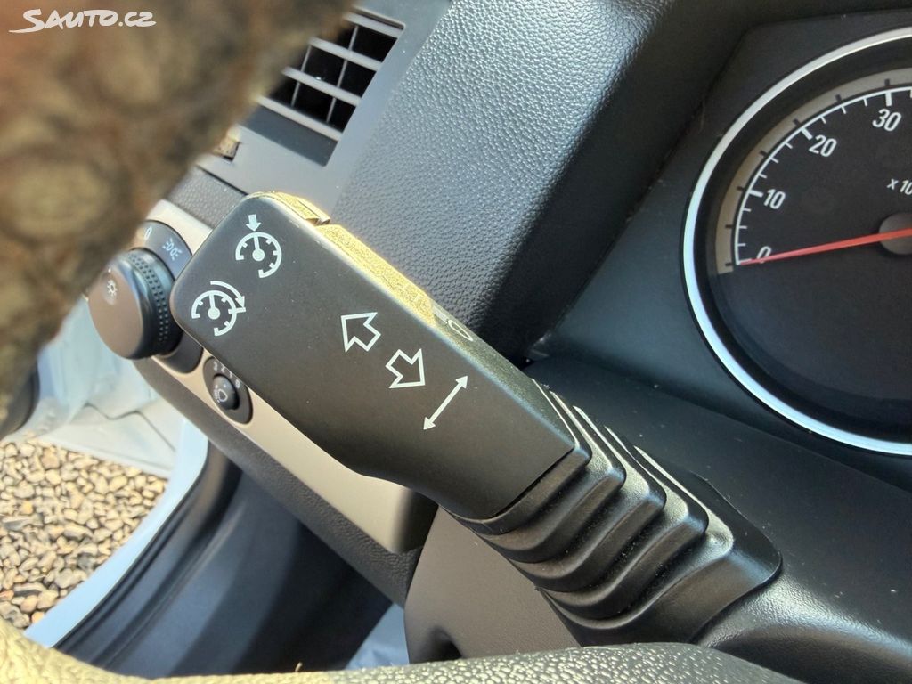 Opel Astra, 1,4 GTC, PĚKNÝ STAV