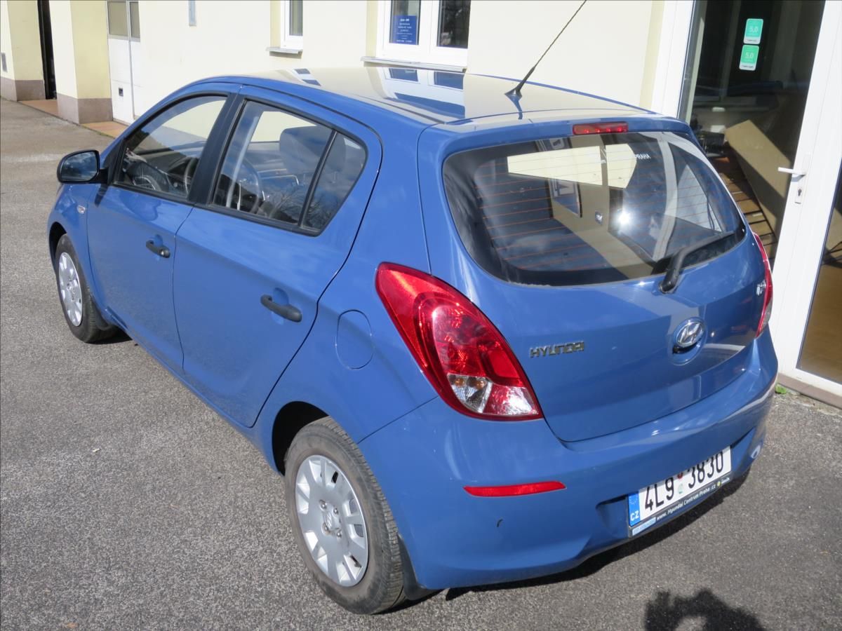 Hyundai i20, 1,3  i - fotka 6