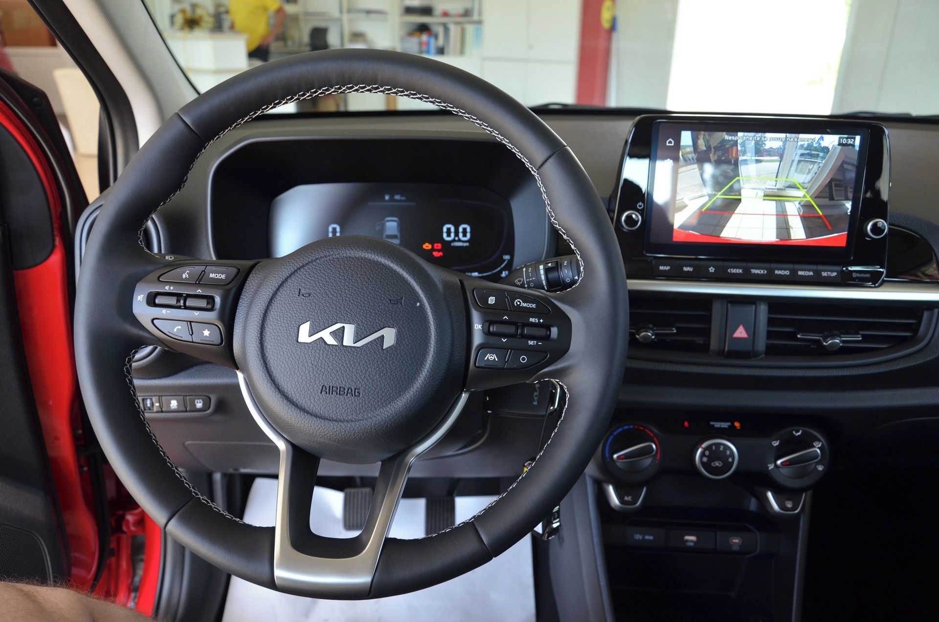 Kia Picanto, 1.0 GDi COMFORT - fotka 5