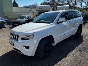 Overland 3,0 CRDi 184 Kw