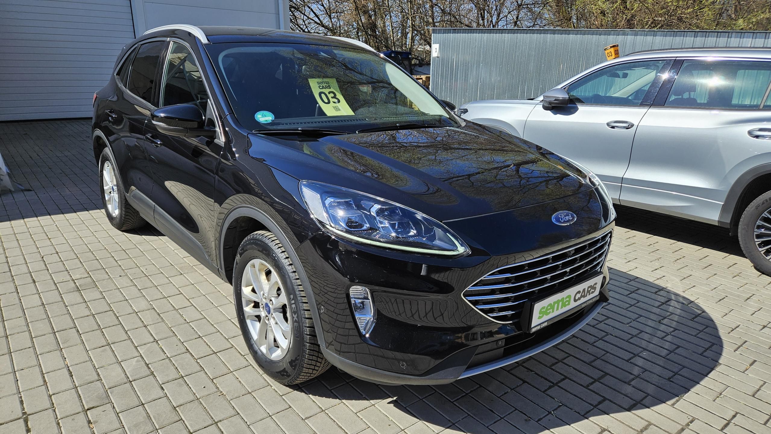 Ford Kuga, 2.5i HEV 140 kW Titanium 4x4 - fotka 5