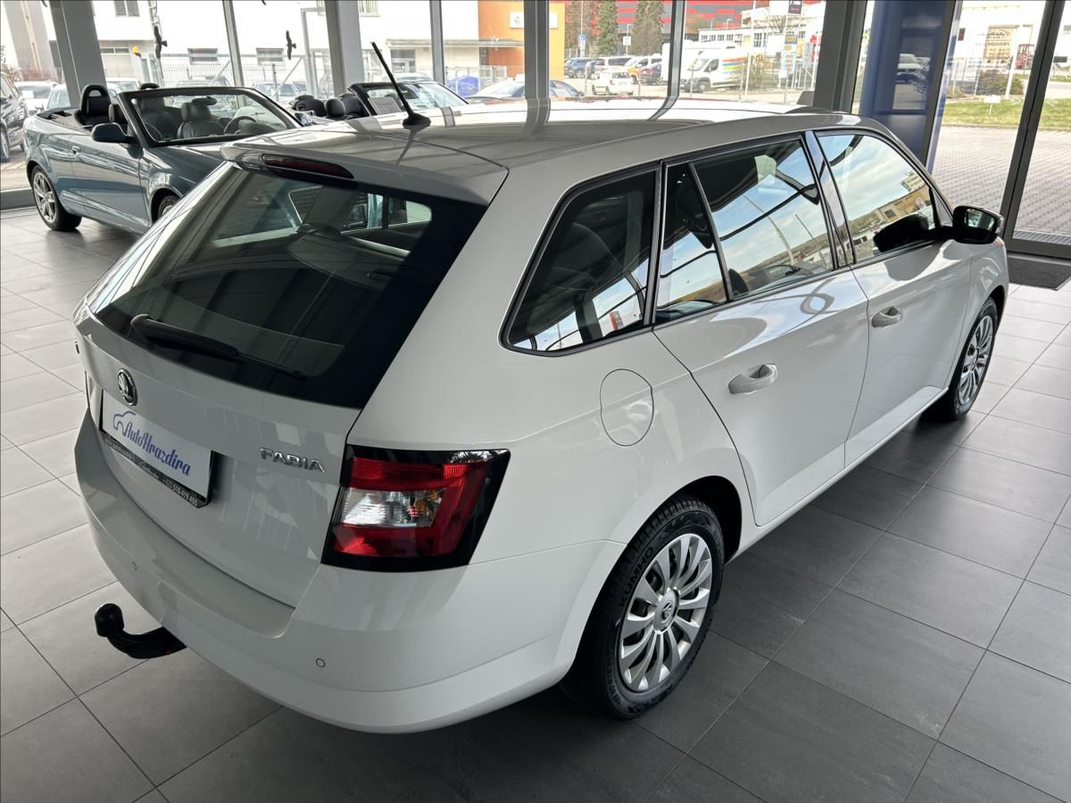 Škoda Fabia, 1,0   TSI 81kW,STYLE,SERVISKA - fotka 6